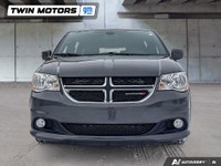 Looking for a reliable, feature-packed family minivan that's perfect for busy parents and growing fa... (image 1)
