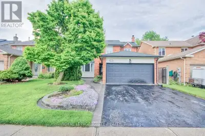 UPPER - 79 LINTON AVENUE Ajax (Central West), Ontario