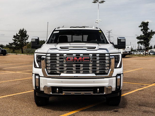 2025 GMC Sierra 3500HD Denali in Cars & Trucks in Strathcona County - Image 3