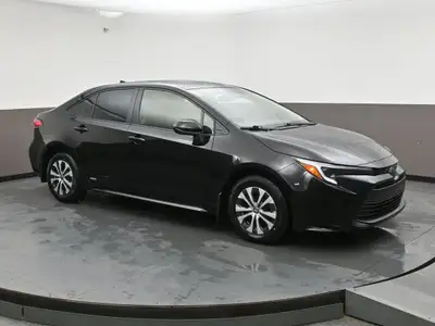 Experience all-weather confidence and modern convenience with this 2024 Toyota Corolla LE AWD. Desig...