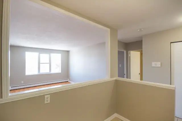 ALL INCLUSIVE - Westwood Garden Apts 1BR Apt Available Now in Long Term Rentals in Kitchener / Waterloo - Image 7