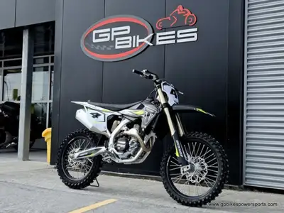 No money down. Until Dec 30, 2025, $1,250 rebate or financing starts from 1.99% for 36 months OAC.Cr...