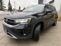 Humberview Volkswagen on the Queensway Don’t miss out on the incredible opportunity to own this Cert... (image 2)