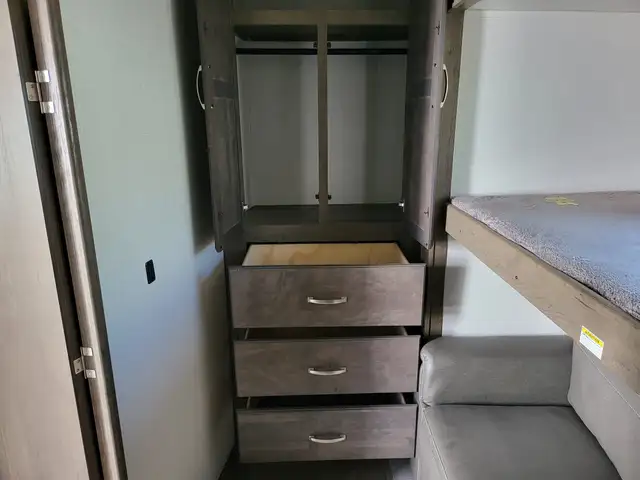 2021 Keystone COUGAR 29 MBS in Travel Trailers & Campers in St. Albert - Image 37