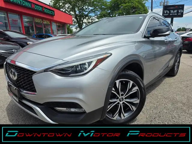 2017 Infiniti QX30 AWD *Nav / PanoRoof / Leather / Rear Camera*