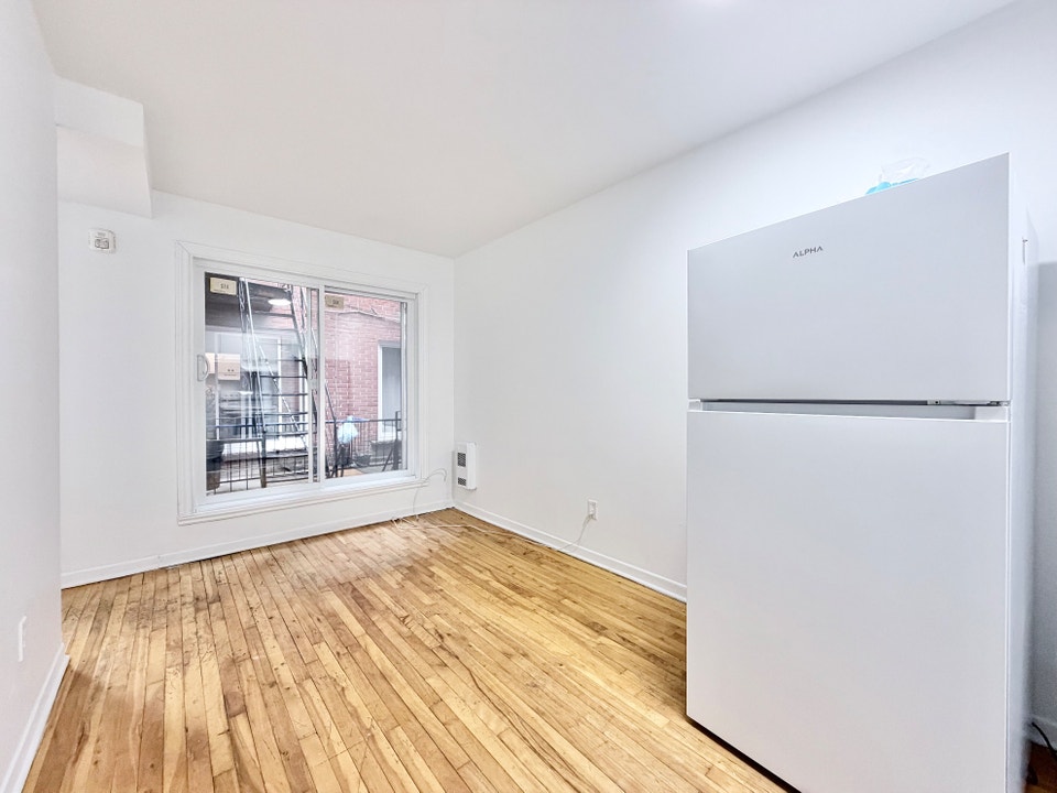 2 et demi à Villeray - Internet et électros inclus - Dispo 4