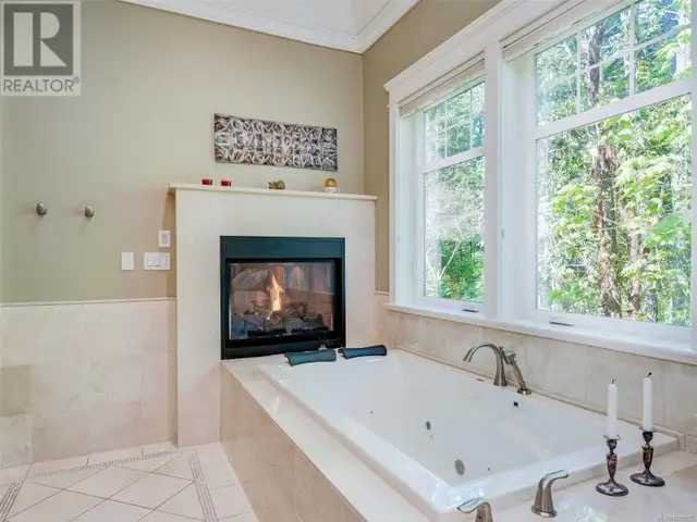 2615 Queenswood Dr Saanich, British Columbia in Houses for Sale in Victoria - Image 26