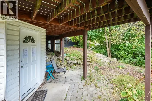 1007 Gordon Street Nelson, British Columbia in Houses for Sale in Nelson - Image 19