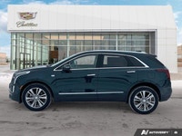 This Cadillac XT5 has a durable Turbocharged Gas I4 2.0L/ engine powering this Automatic transmissio... (image 1)