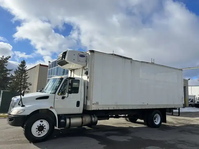 2017 International 4300  in Heavy Trucks in Oakville / Halton Region - Image 20
