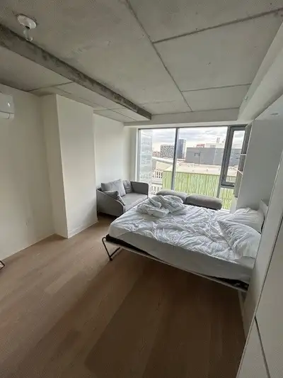 Studio de luxe à louer – Centre-ville de Montréal, View more