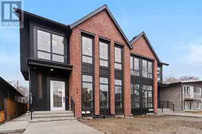 OPEN HOUSE: 1:00pm - 4:00pm | Sunday April 27th !! This stunning semi-detached infill in Crescent He...