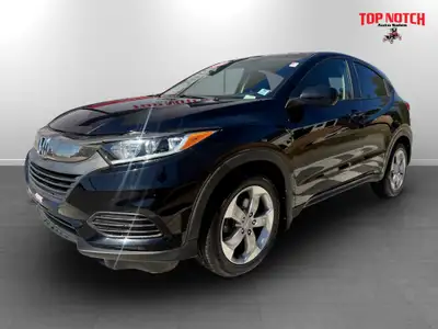 A practical compact SUV with flexible interior space, efficient performance, and easy maneuverabilit...