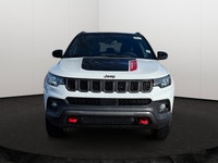 This 2026 JEEP COMPASS TRAILHAWK 4X4 has the following options Prem Cloth/Leather Trim Bucket Seats,... (image 6)
