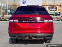 This Volkswagen Atlas delivers a Intercooled Turbo Regular Unleaded I-4 2.0 L/121 engine powering th... (image 3)