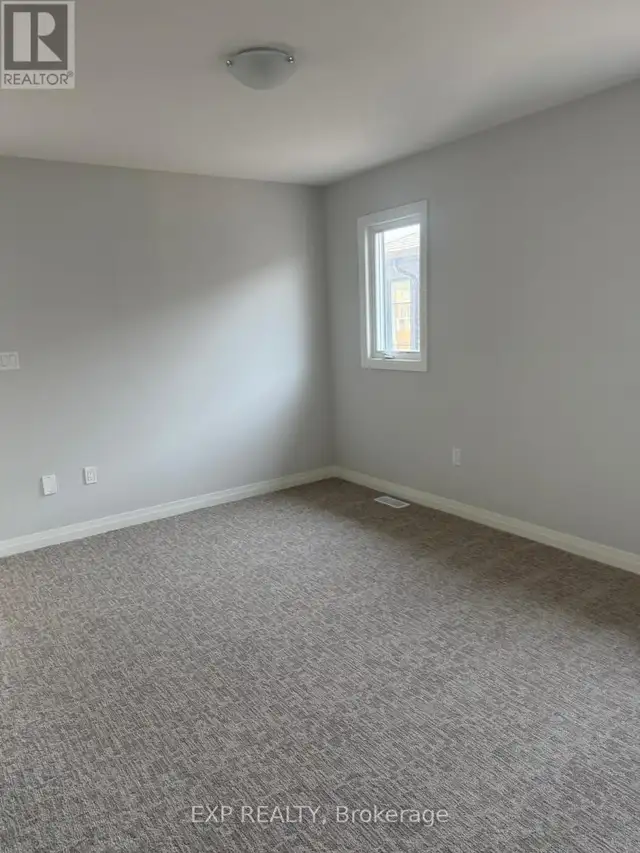 1031 ALLISTON AVENUE Fort Erie (Crescent Park), Ontario in Long Term Rentals in St. Catharines - Image 13