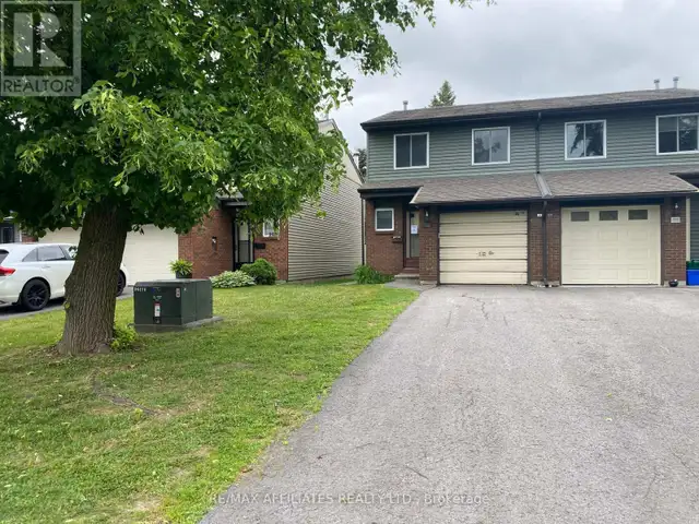 1911 SIMARD DRIVE Ottawa, Ontario62863784104707121