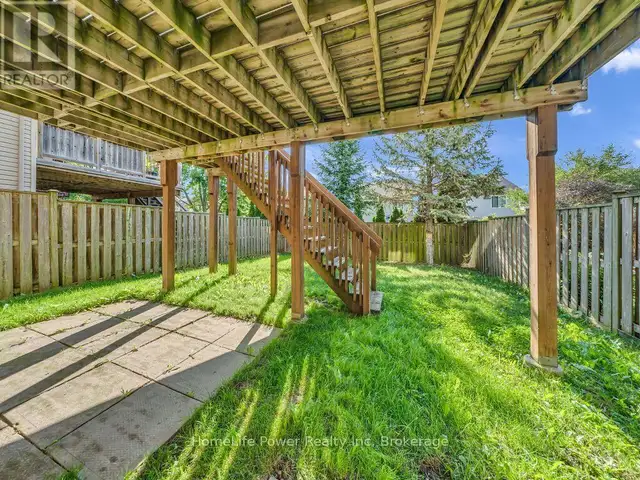 39 REISTVIEW STREET Kitchener, Ontario in Houses for Sale in Kitchener / Waterloo - Image 35