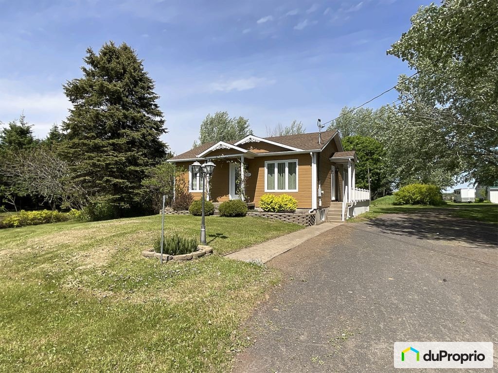 $839,750 - Acreage / Hobby Farm / Ranch for sale in St-Gilles — photo 2