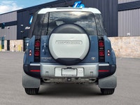 Look at this certified 2023 Land Rover Defender SE 4WD | 3.0L | Leather | Sunroof | Nav | 360 Camera... (image 3)