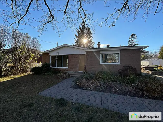 $534,900 - Split Level for sale in Vaudreuil-Dorion in Houses for Sale in West Island - Image 2