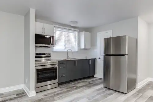 Newly Renovated Apartment in New Sudbury