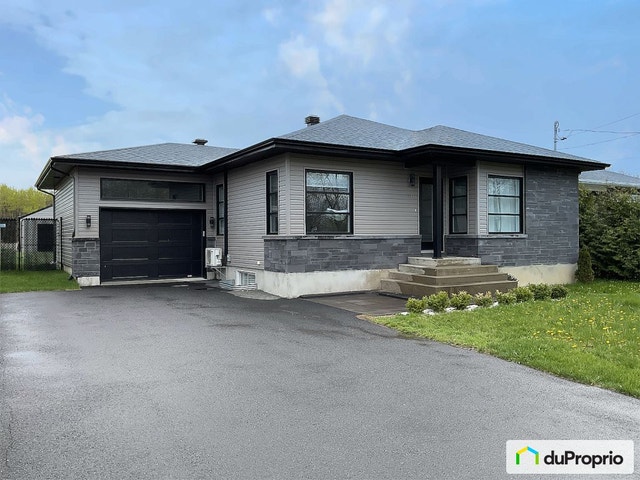 $840,000 - Bungalow for sale in St-Philippe — photo 2