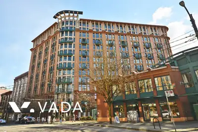 Van Horne 1 BR Loft Rental 816-22 East Cordova Vancouver: VADA This NYC-style loft at the Van Horne...