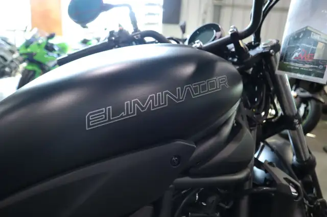 2025 Kawasaki ELIMINATOR 500 Black in Street, Cruisers & Choppers in Edmonton - Image 5