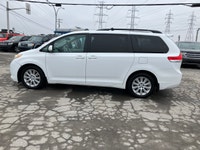 2012 Toyota Sienna LE AWD, Automatique, V6 3.5L, 351000Km, Groupe Electrique Complet, Cruise Control... (image 7)