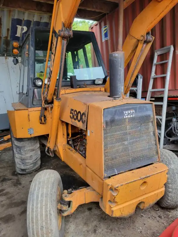 1979 Case 580 2wd Diesel Backhoe Loader in Other Business & Industrial in Delta/Surrey/Langley - Image 9
