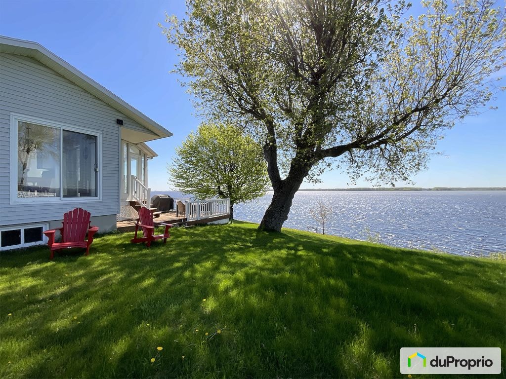 $600,000 - Bungalow in Trois-Rivières (Ste-Marthe-Du-Cap) — photo 2