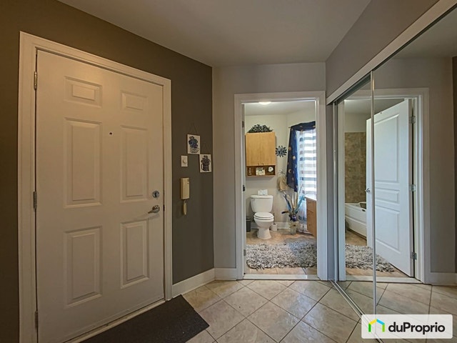 $349,900 - Condominium for sale in Laval-des-Rapides — photo 3