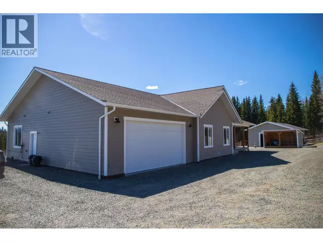 7155 GROSSETT ROAD Lone Butte, British Columbia in Houses for Sale in 100 Mile House - Image 17