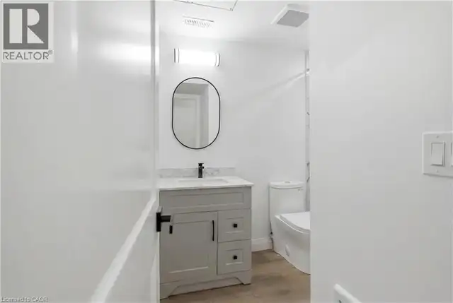 45 WELLINGTON Street N Hamilton, Ontario in Houses for Sale in Kitchener / Waterloo - Image 18
