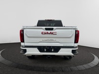 Welcome to Capital GMC! This 2026 GMC Sierra 2500HD in Glacier White Tricoat is equipped with 4WD an... (image 3)