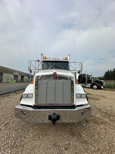 Welcome to Edmonton Equipment Rentals and Sales Ltd 344,000 KM Cummins ISX15 6 Cylinder 15.0 L Diese...