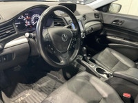 LAcura ILX 2018 CUIR TOIT MAGS CAMERA RECUL BLUETOOTH A/C CRUISE propose une conduite soignée et un... (image 9)