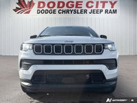 With striking good looks, rugged capability, and sensational tech, the 2025 Jeep Compass empowers po... (image 8)