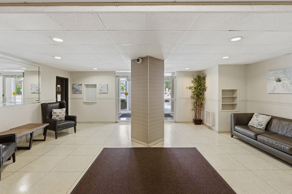 Seaway Tower Apartments - 2 Bedroom, 1 Bath Apartment for Rent - 5