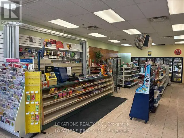 10 - 11399 KEELE STREET Vaughan (Maple), Ontario in Commercial & Office Space for Rent in Markham / York Region - Image 3