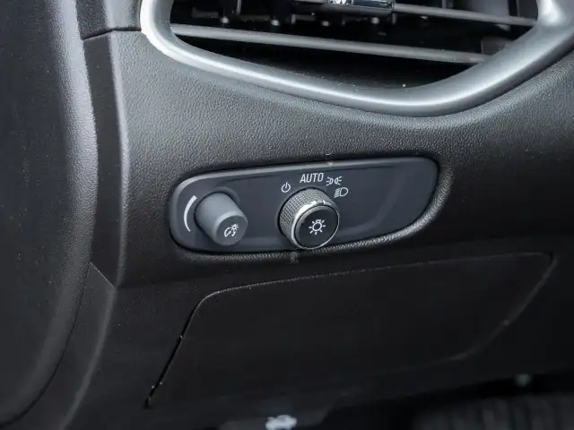 2024 Chevrolet Malibu 1LT in Cars & Trucks in Mississauga / Peel Region - Image 17