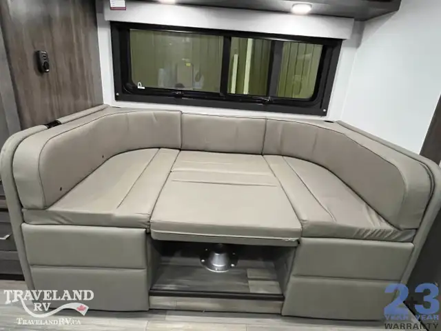 2426 JAYCO MELBOURNE 24L in RVs & Motorhomes in Saskatoon - Image 24