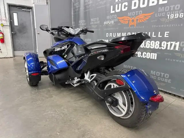 2010 Can-Am Spyder RS SM5 in Sport Touring in Drummondville - Image 10
