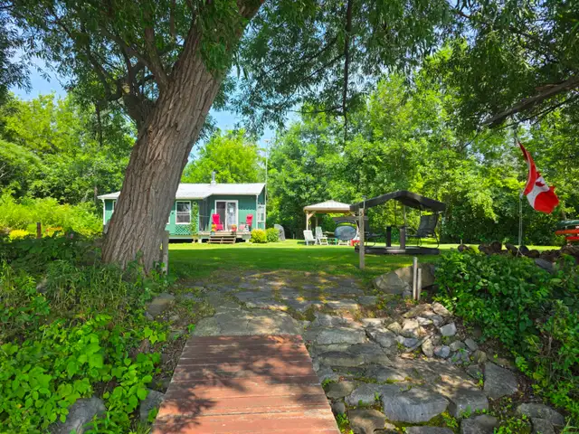 Cottage for Sale
