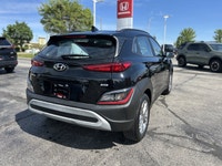 Command every journey with the 2022 Hyundai Kona Preferred, a nimble sport utility designed for urba... (image 4)