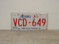 Modern Style Alberta Wild Rose License Plate VCD 649 Canadian