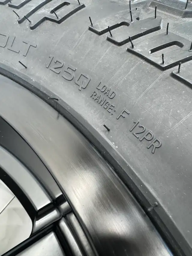 35x12.5x20 M/T tires & rims 8x170 Ford F-350 SuperDuty in Tires & Rims in Moncton - Image 7