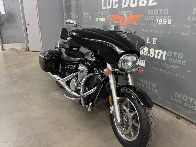 2015 Yamaha V-Star 1300 Deluxe in Street, Cruisers & Choppers in Drummondville - Image 4