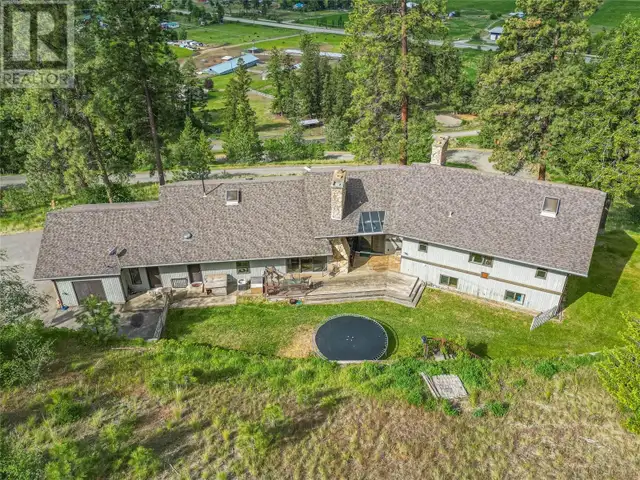 8548 YELLOWHEAD Highway Kamloops, British Columbia in Houses for Sale in Kamloops - Image 9